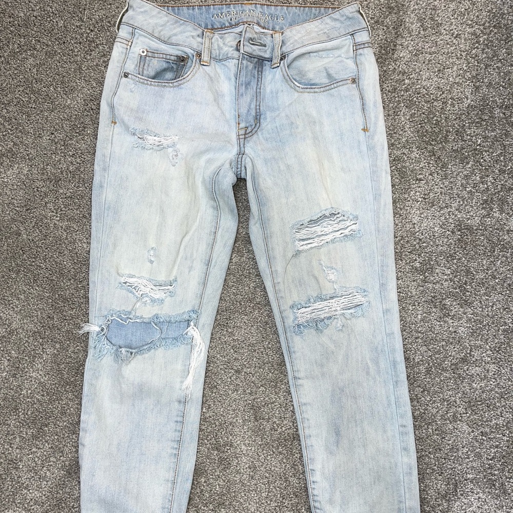 American Eagle distressed jeans